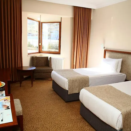 West Davraz Hotel