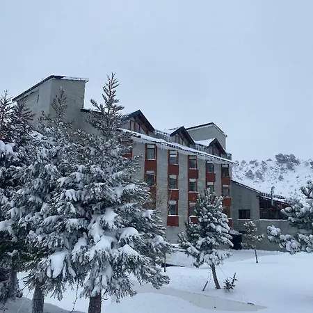 Hotel West Davraz 3*