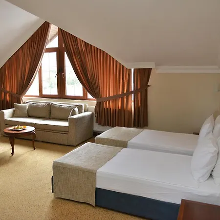 Hotel West Davraz 3*
